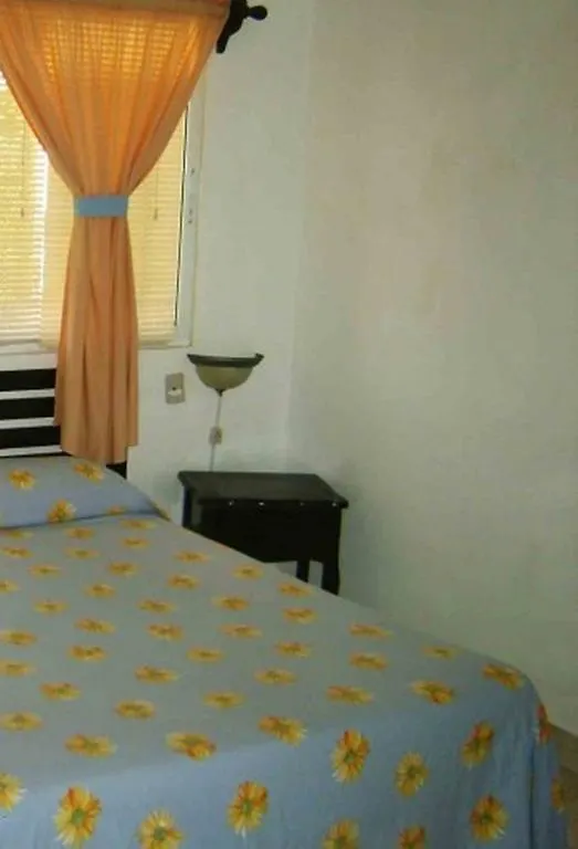 La Vista Guest Inn Castries 0*,  Santa Lucía