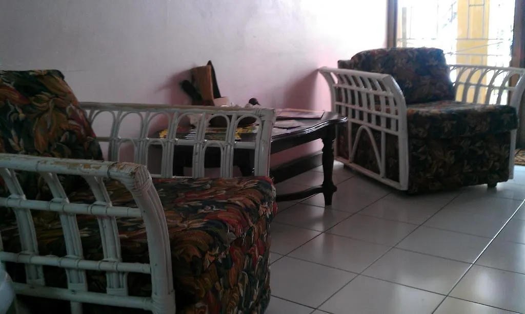 La Vista Guest Inn Castries